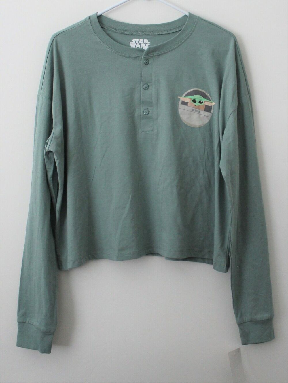 Juniors' Star Wars The Child Long Sleeve Henley Top Size XL Color Green NWT